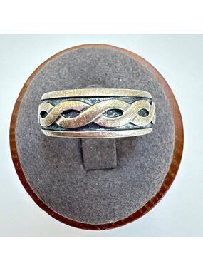 Interlocking Twist Design 7mm Band Ring VTG Sterling Silver 925 Size 8.75